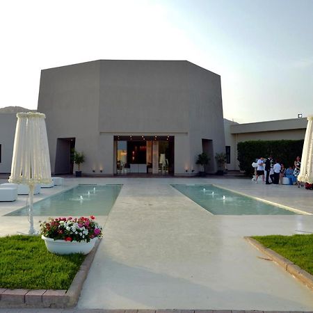 Desusino Residence & Hotel Butera Luaran gambar